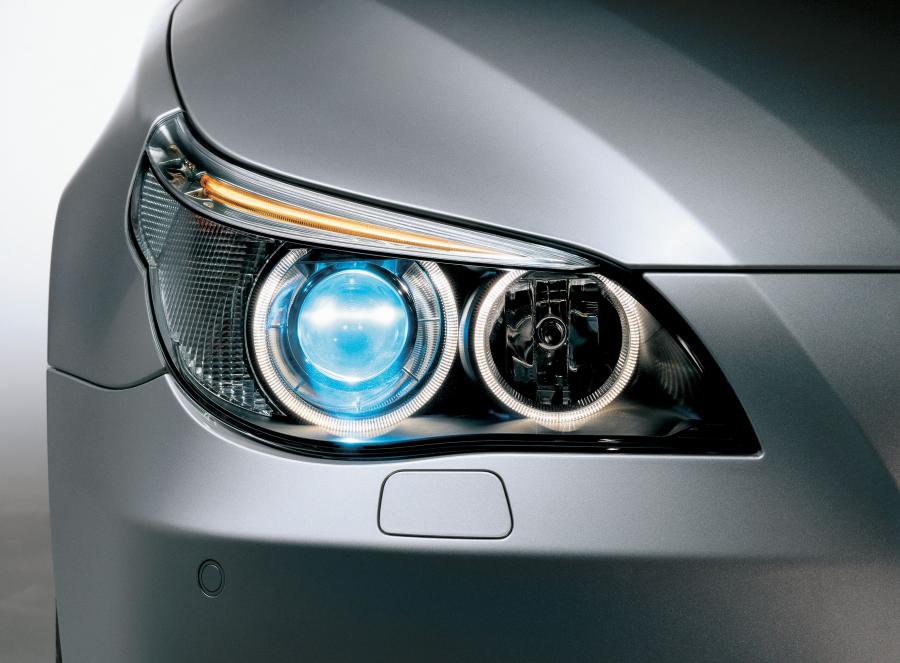 Детали экстерьера BMW 545i Touring (E61) 2004 года  (WW) (фото 24 из 42)